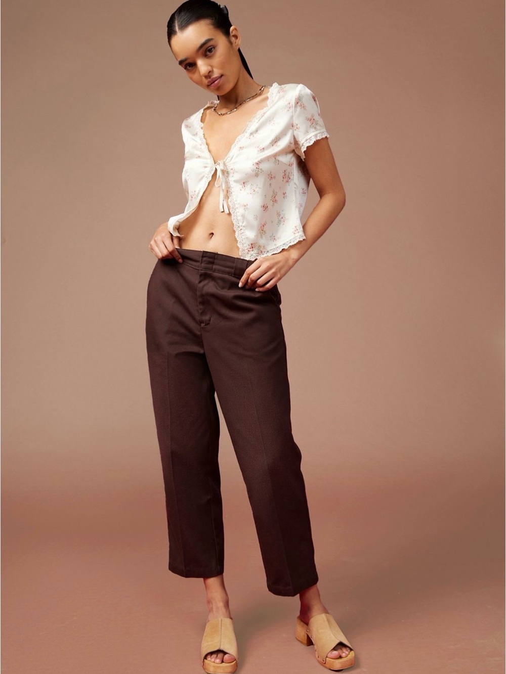 High-Rise Straight Leg Pants in Dark Brown